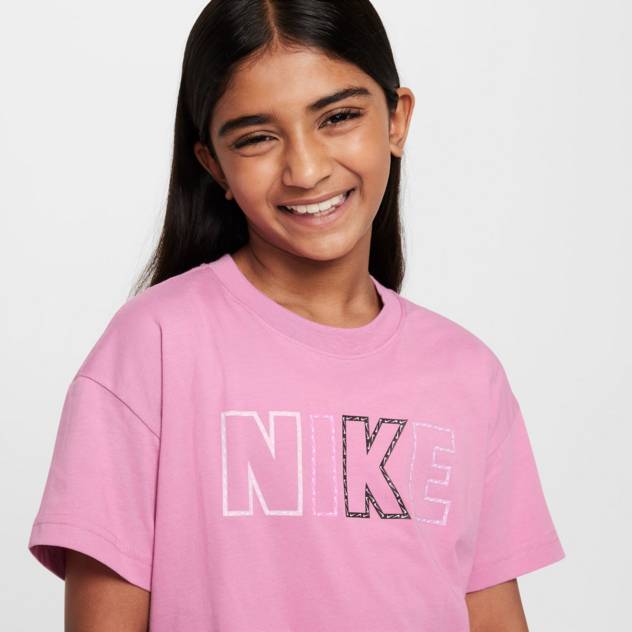 NIKE G NSW TEE ESSENTIAL AOP Rabatte dieses Monats