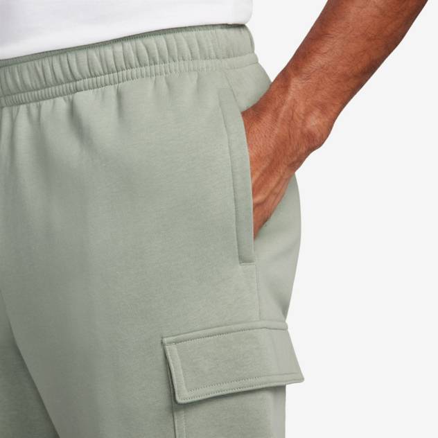 NIKE Sweatshorts "Club Cargo" Zeitbegrenzte Promotion