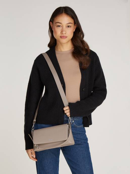 CALVIN KLEIN CK MUST CONV SHOULDER BAG_MONO 50% Rabatt mit kostenlosem Versand
