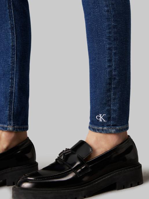 CALVIN KLEIN JEANS HIGH RISE SUPER SKINNY ANKLE Kauf eins, bekomm eins gratis