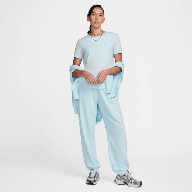 NIKE T-Shirt "NSW TEE CLUB" 2025